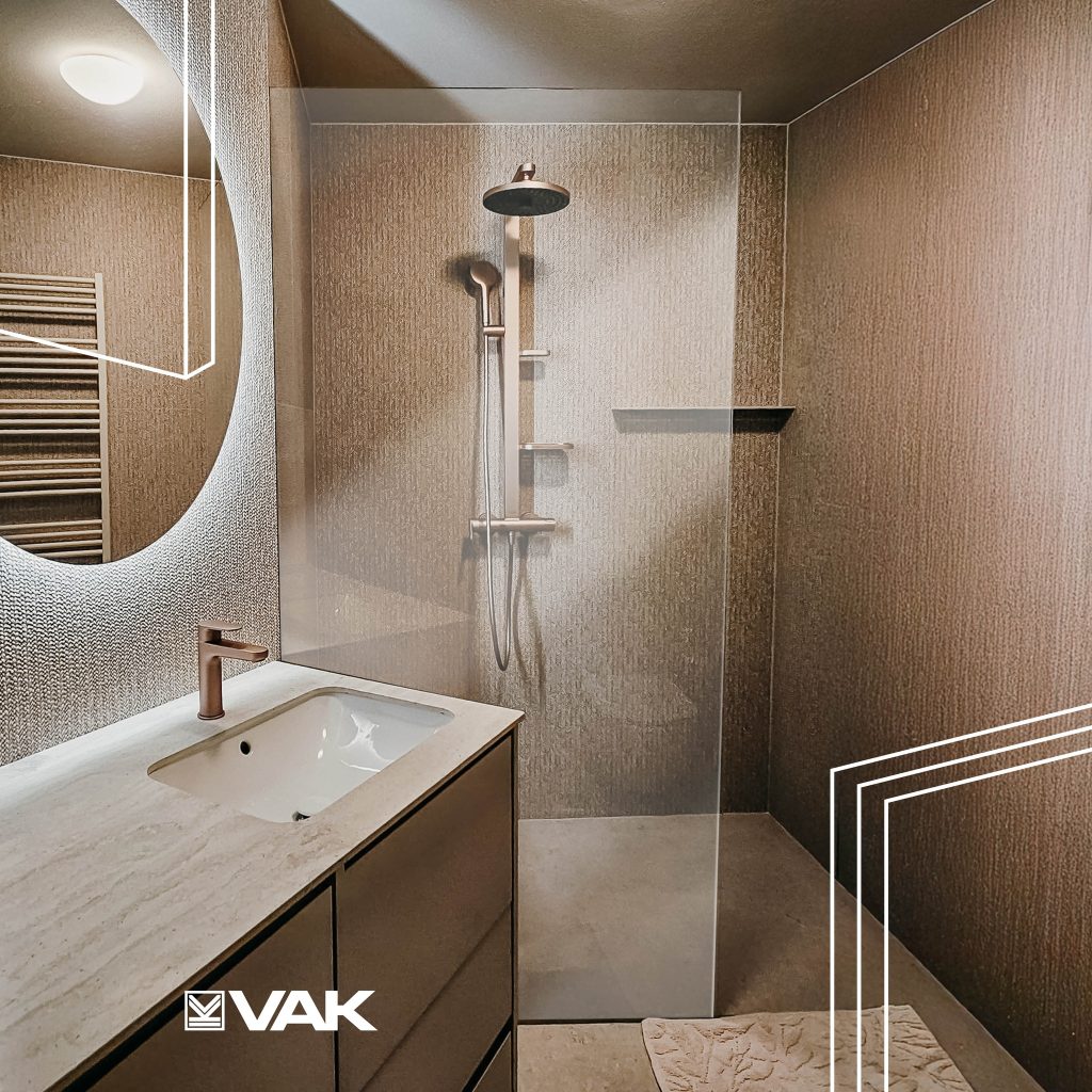 Walk-in sprchový kút na mieru